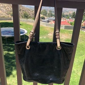 Michael Kors Leather bucket Bag